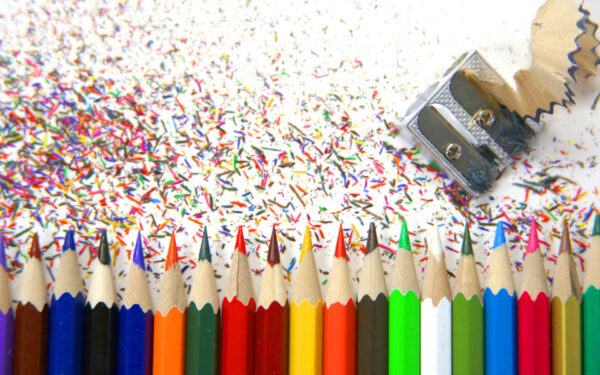 12pcs Smooth Brilliant Colors Pencils