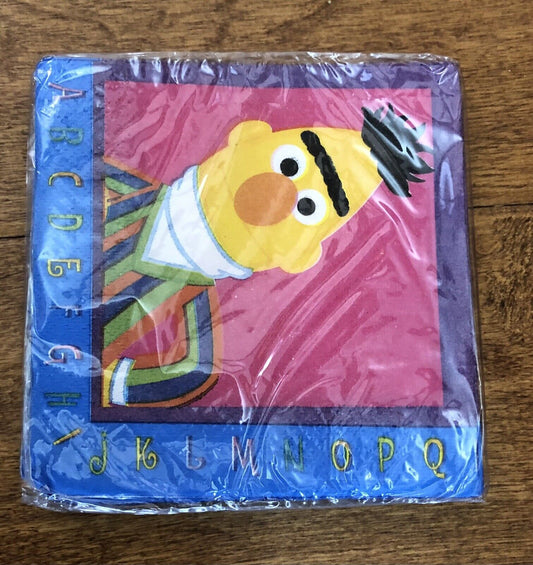 16pcs Sesame Street Beverage Napkins